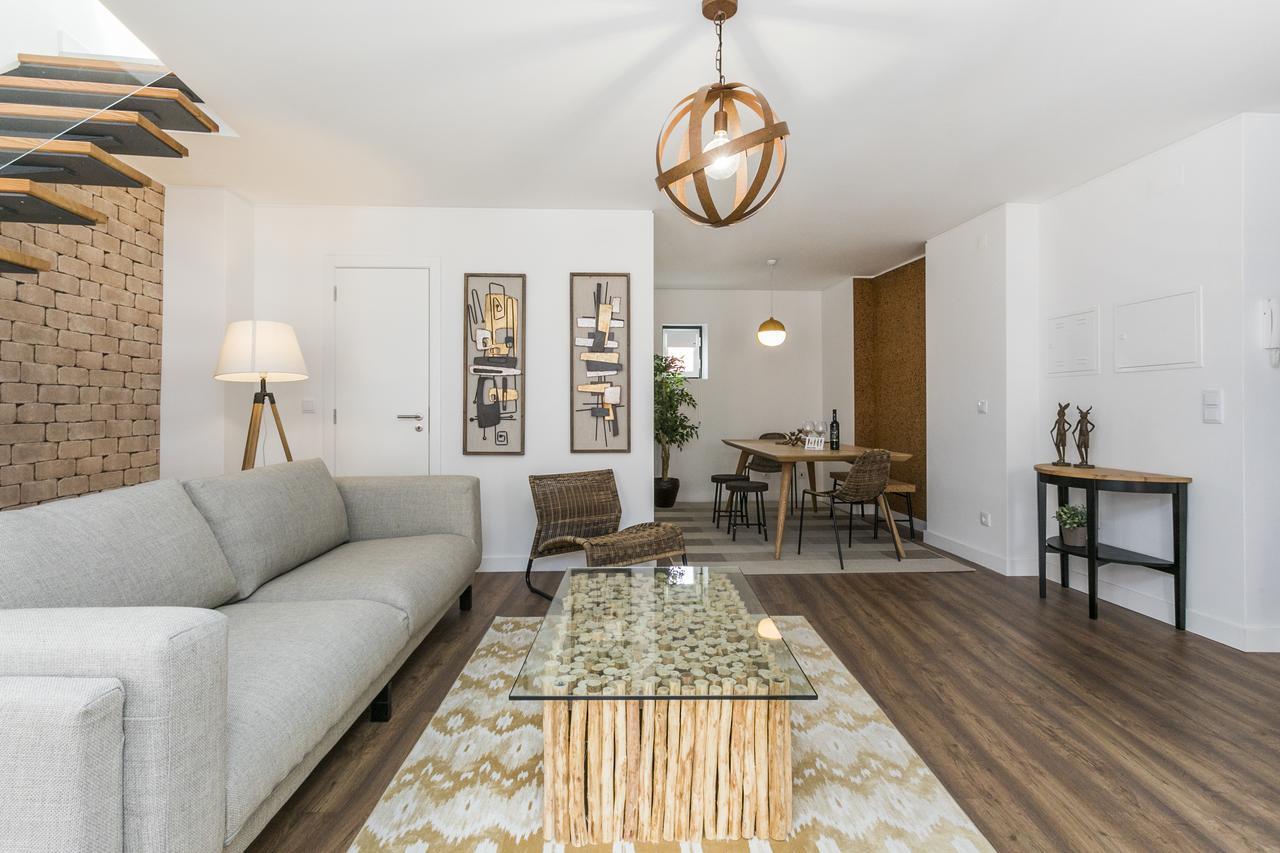 Lxway Lisboa Aos Poiais Apartment ภายนอก รูปภาพ